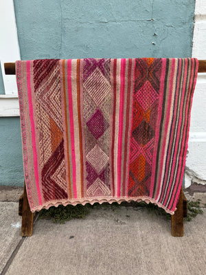 ‘Peruvian Frazada A’ 4’9”x 6’
